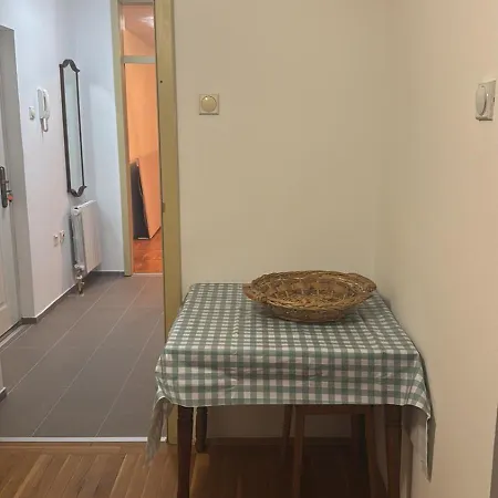 Peace In The Heart Of Downtown Apartment Pancevo